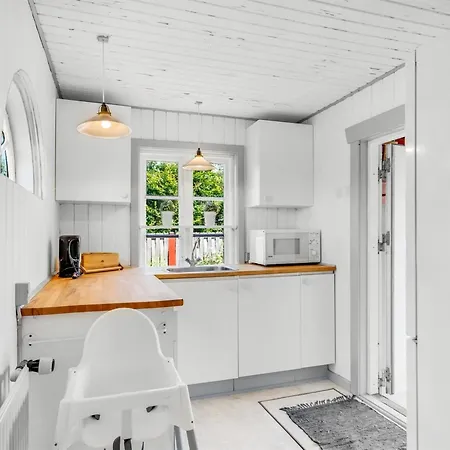 Ani - 700m From The Sea By Interhome * Блокхус